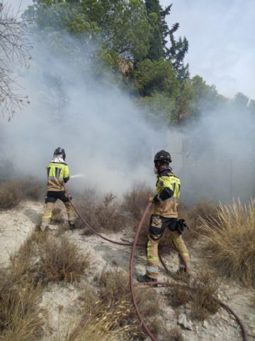Sofocan conato de incendio forestal en Ulea Sofocan conato de incendio forestal en Ulea