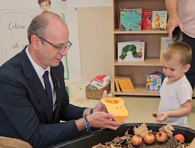 El CEIP Villa de Ulea estrena aula de 2-3 años gratuita El CEIP Villa de Ulea estrena aula de 2-3 años gratuita
